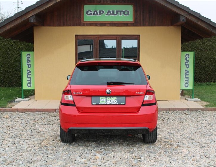 Škoda Fabia Hatchback 1,4 l 66 kw