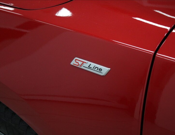 Ford Focus Kombi 999,0 114 kw