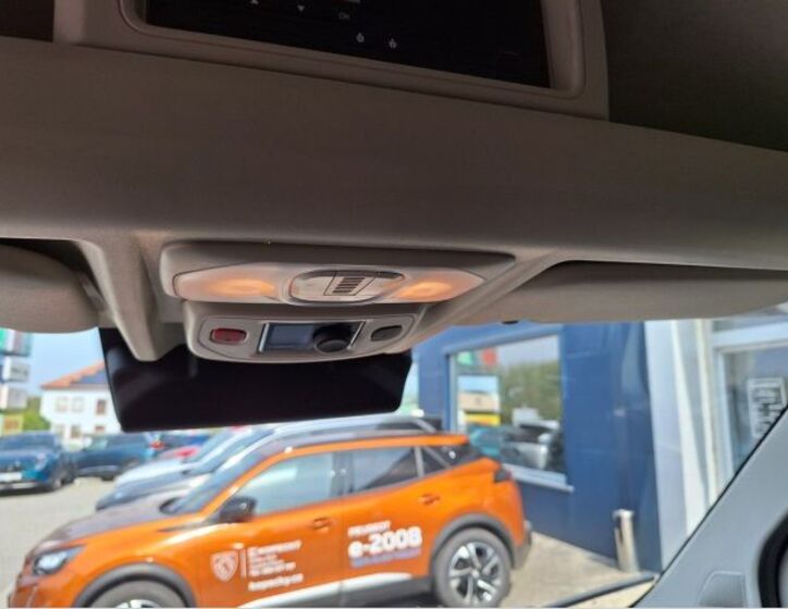 Peugeot Boxer Skříň 2,2 l 132 kw