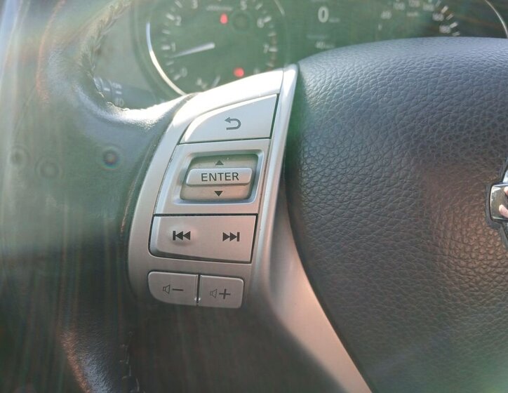 Nissan Qashqai SUV 1,6 l 120 kw