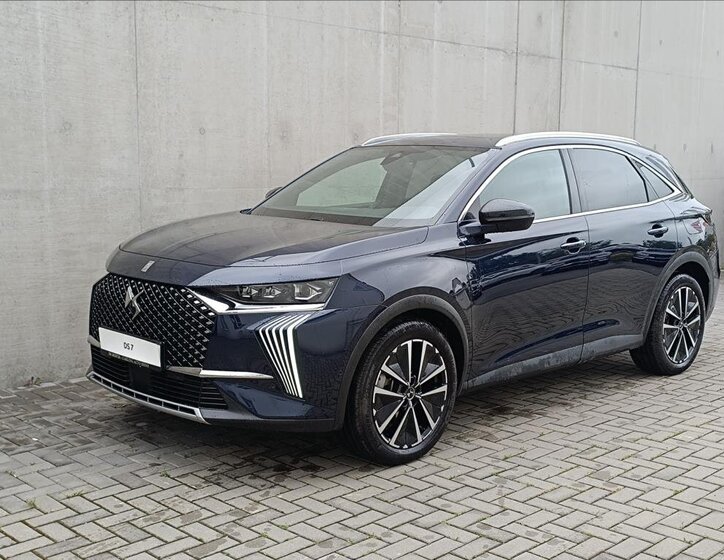 DS Automobiles DS7 Crossback SUV / Terénní 1,6 l 147 kw