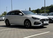 Hyundai i30 4