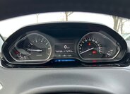 Peugeot 208 10