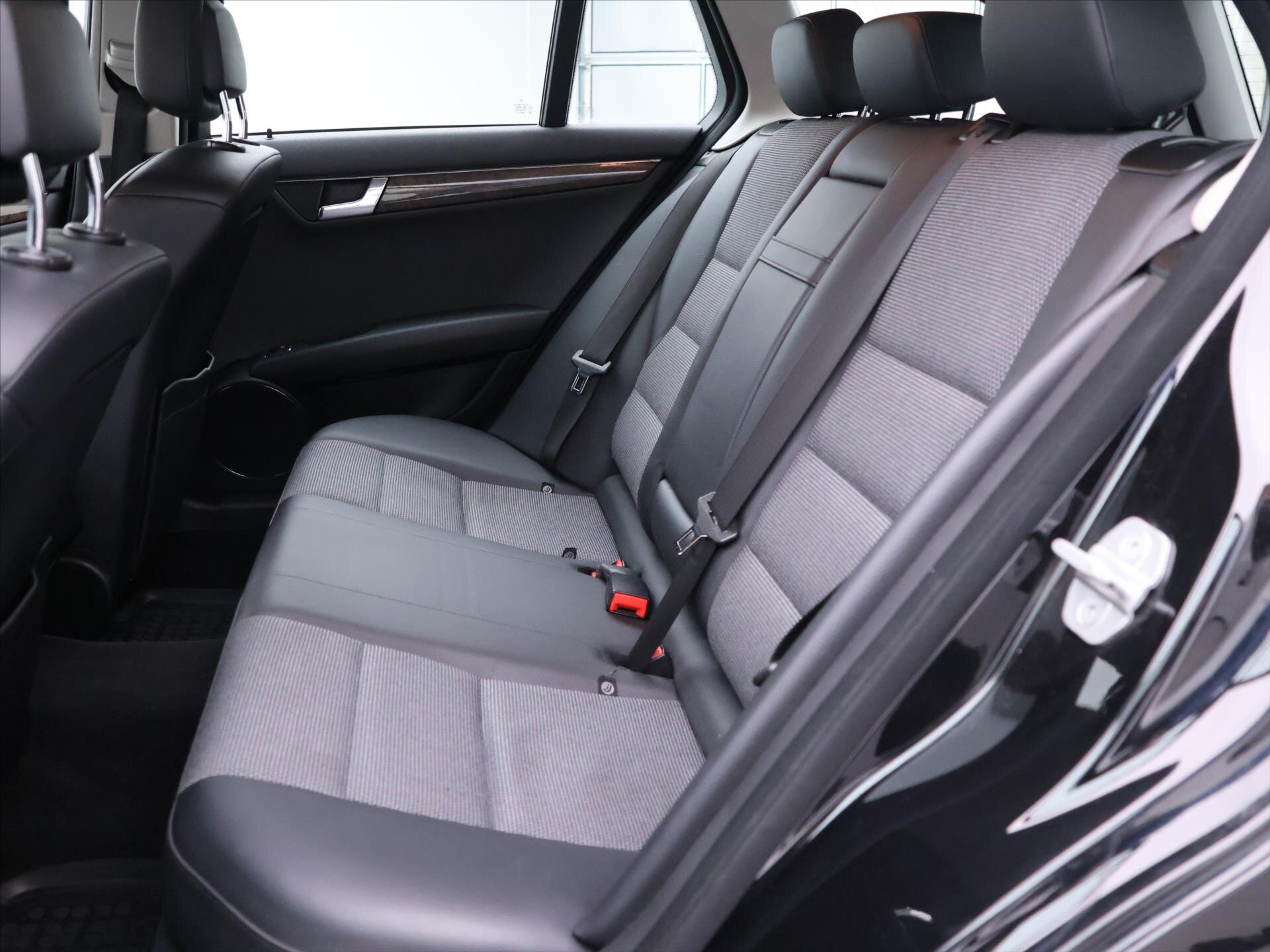 Mercedes-Benz Třídy C Kombi 1,8 l 115 kw