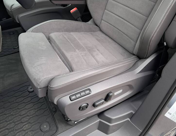 Volkswagen Multivan 24