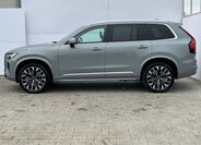 Volvo XC90 10
