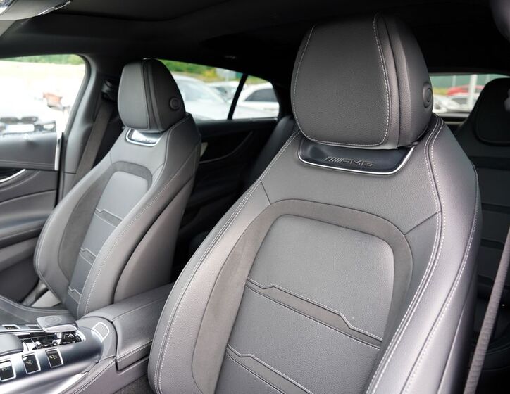 Mercedes-Benz AMG GT 24