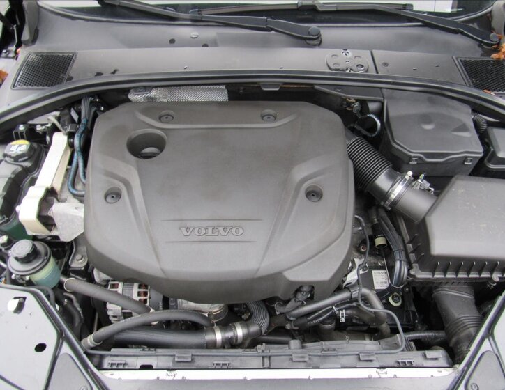 Volvo S80 Sedan / Limuzína 2,0 l 133 kw