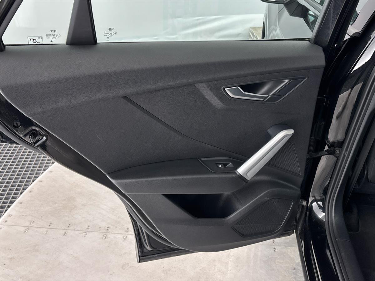 Audi Q2 SUV / Terénní 1,5 l 110 kw