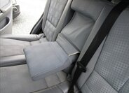 Mercedes-Benz Třídy M Kombi 2,7 l 120 kw