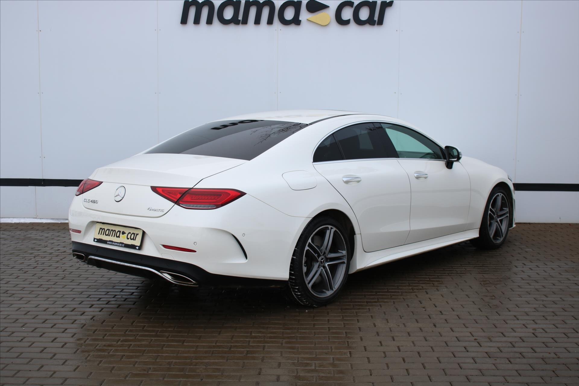 Mercedes-Benz CLS Sedan / Limuzína 3,0 l 270 kw
