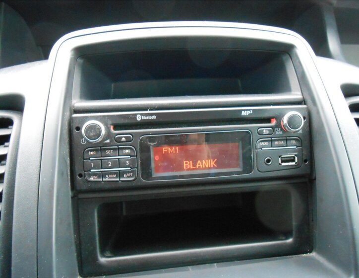 Opel Vivaro Kombi 2,0 l 84 kw