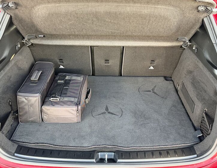 Mercedes-Benz EQA SUV / Terénní 0,0 140 kw