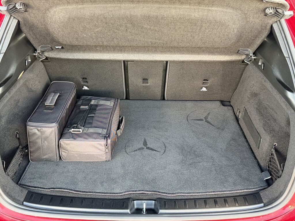 Mercedes-Benz EQA SUV / Terénní 0,0 140 kw