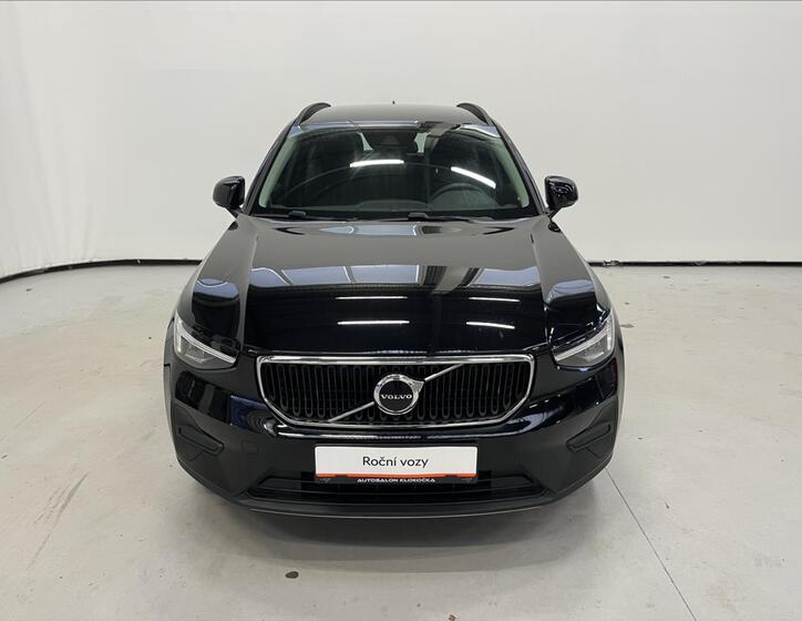 Volvo XC40 4