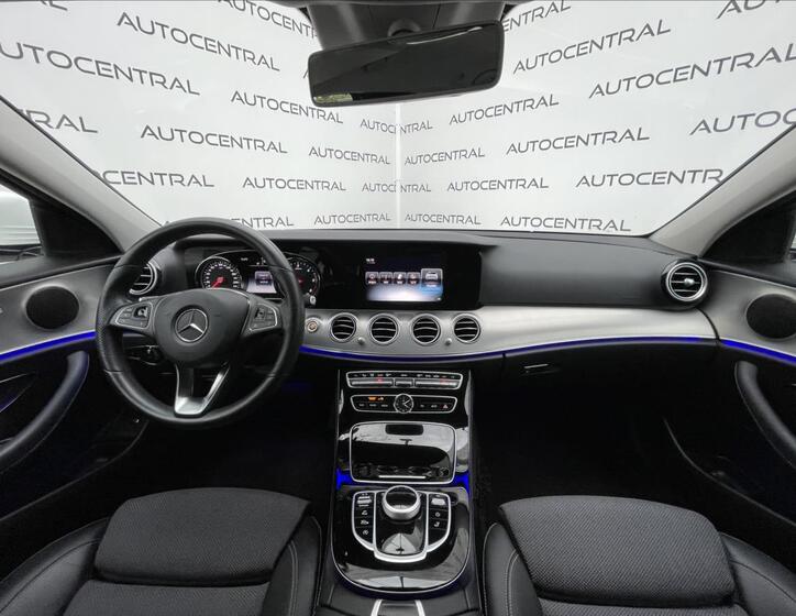 Mercedes-Benz Třídy E 21