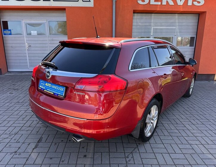 Opel Insignia Kombi 1,6 l 132 kw