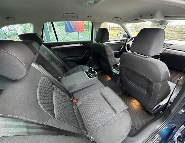 Škoda Superb Kombi 2,0 l 110 kw
