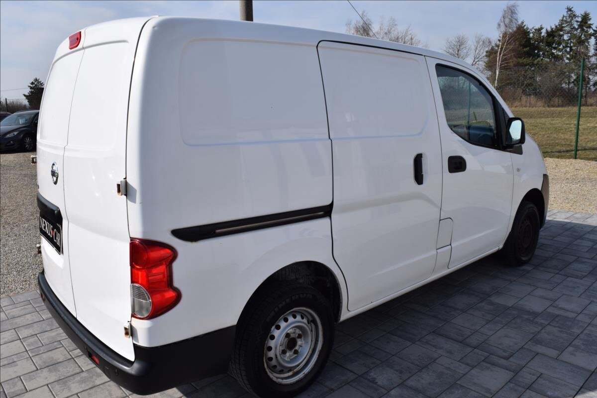 Nissan NV200 MPV 1,6 l 81 kw