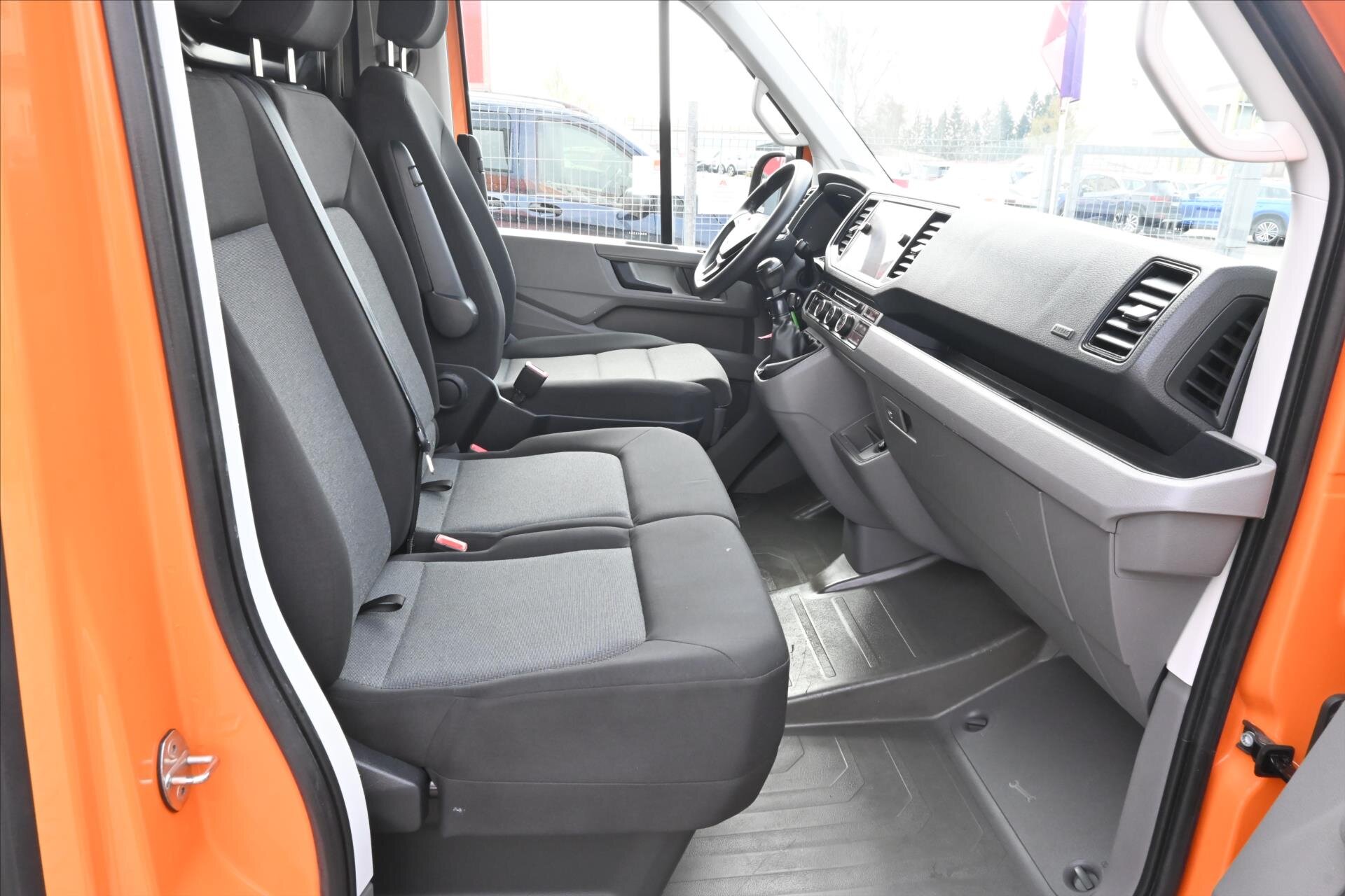 Volkswagen Crafter Skříň 2,0 l 103 kw