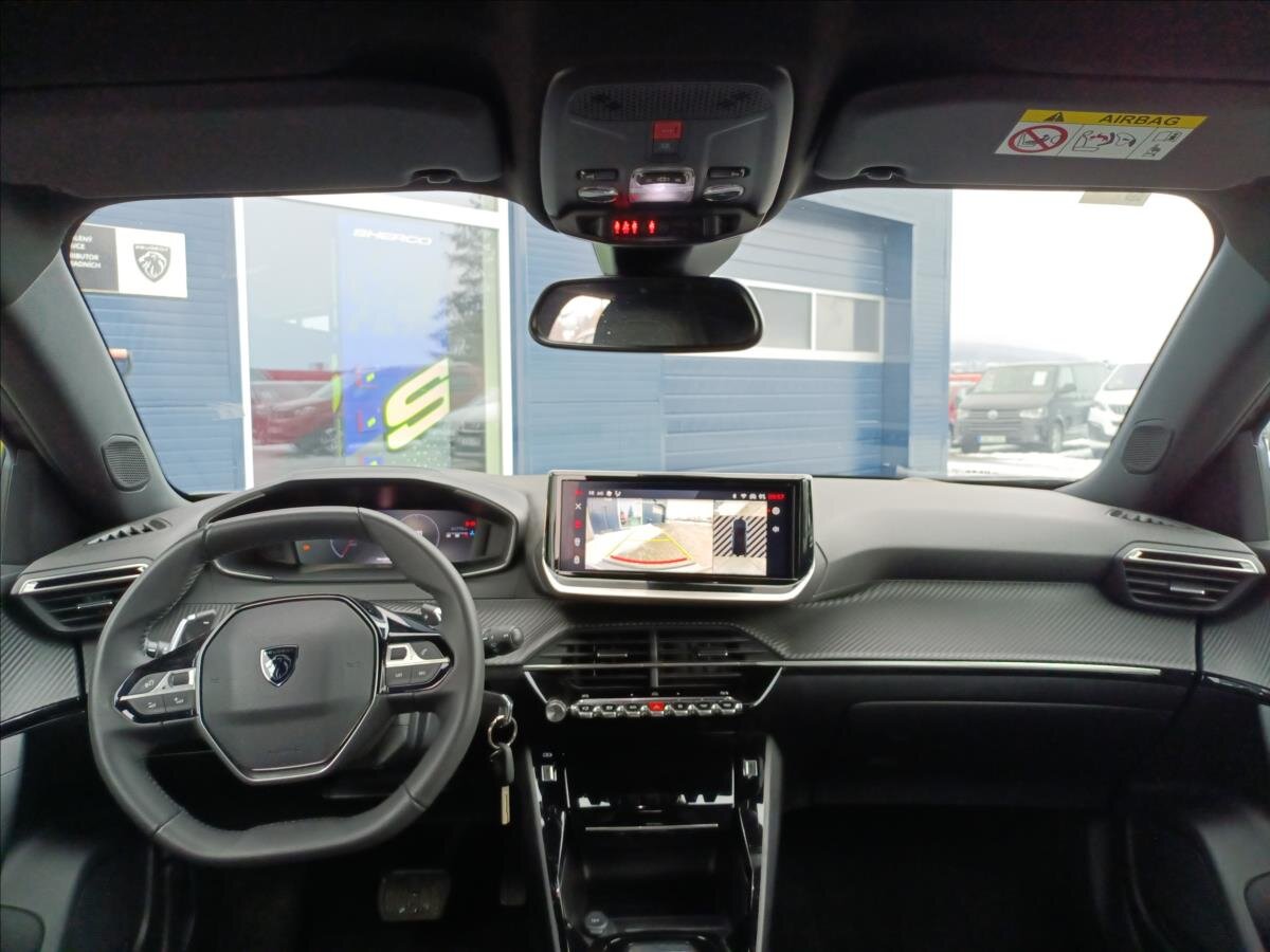 Peugeot 2008 SUV 1,2 l 96 kw