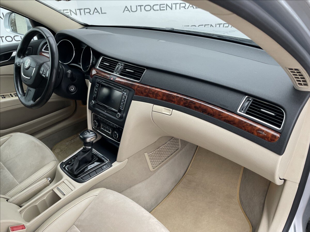 Škoda Superb Liftback 1,8 l 118 kw