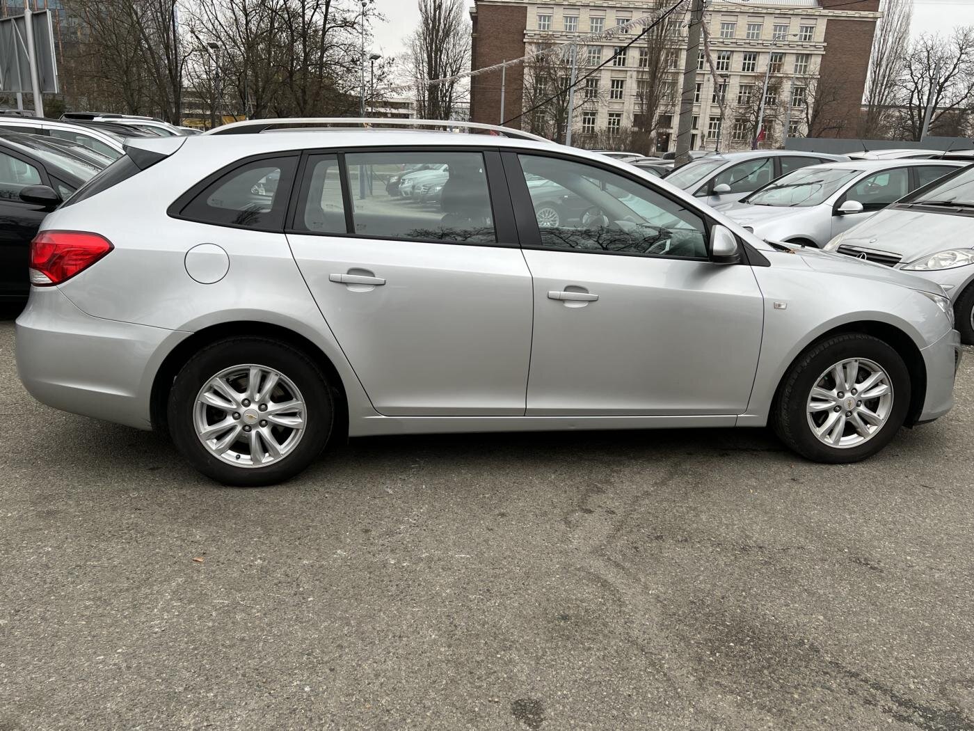 Chevrolet Cruze Kombi 1,7 l 96 kw