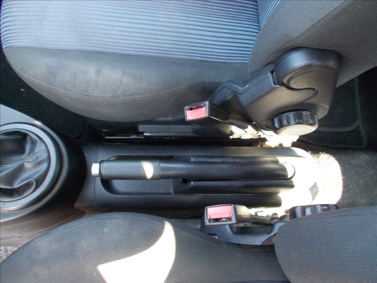 Ford Fusion Hatchback 1,6 l 66 kw