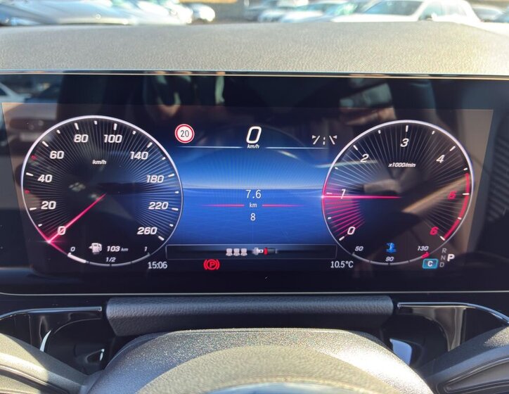 Mercedes-Benz Třídy B MPV 2,0 l 110 kw