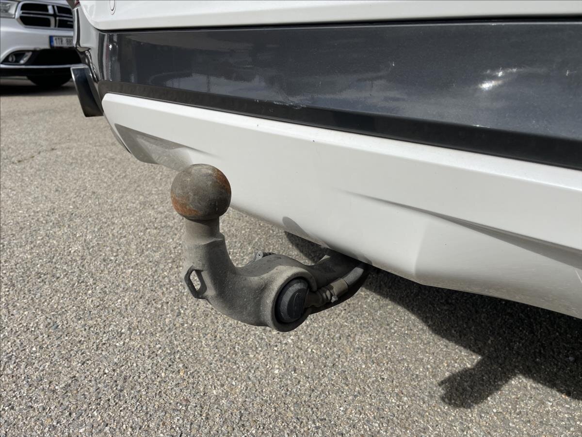 BMW X6 SUV 3,0 l 230 kw