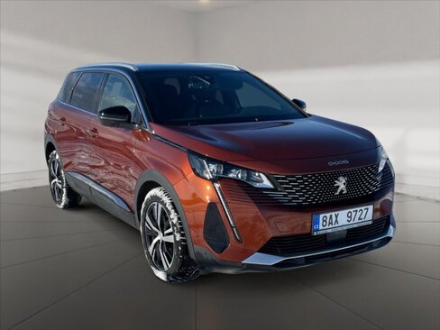 Peugeot 5008 SUV 2,0 l 130 kw