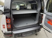 Land Rover Defender SUV / Terénní 3,0 l 184 kw