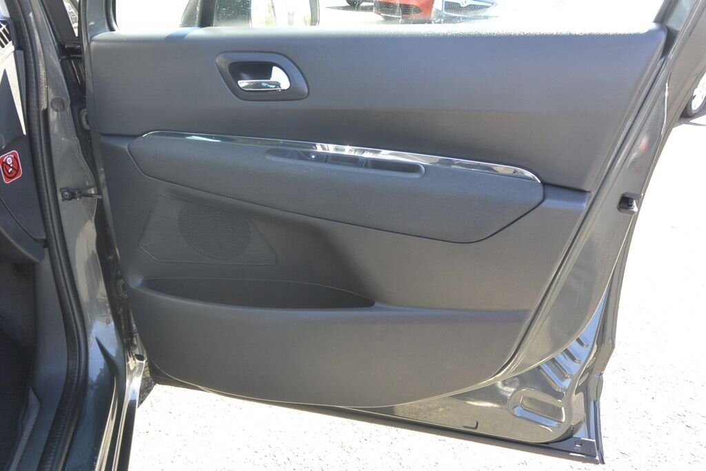 Peugeot 5008 MPV 1,6 l 88 kw