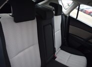 Mazda 3 Hatchback 1,6 l 77 kw