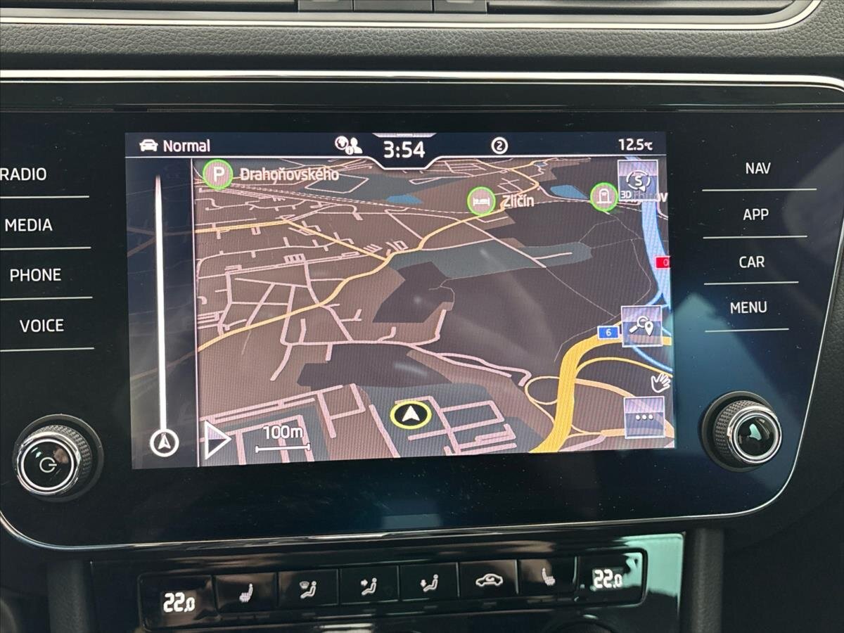 Škoda Superb Kombi 2,0 l 110 kw