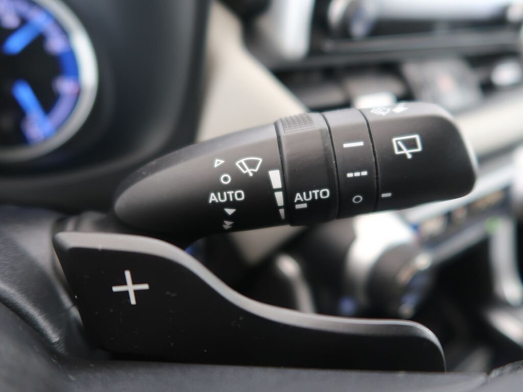 Toyota RAV4 SUV / Terénní 2,5 l 131 kw