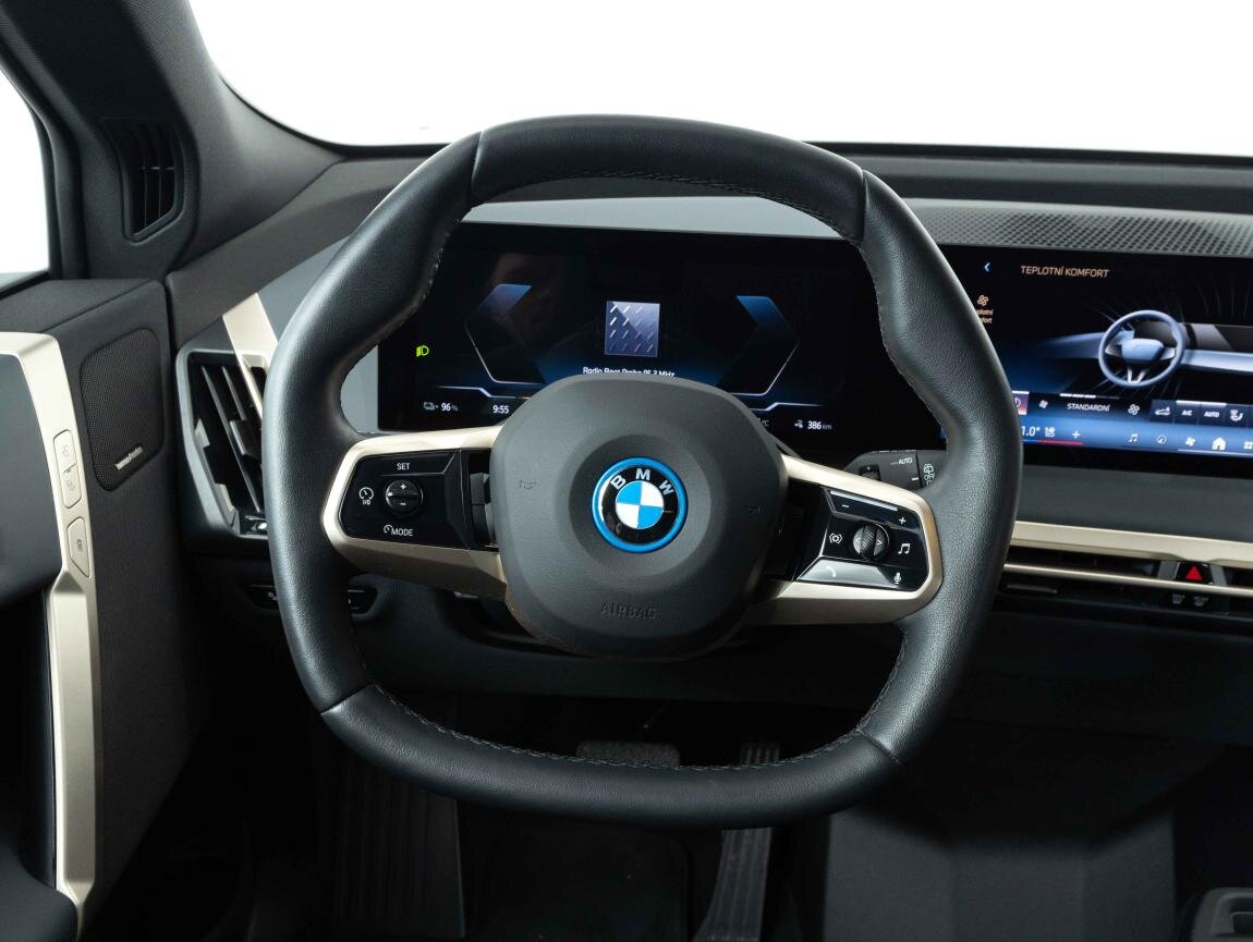 BMW iX SUV 0,0 240 kw