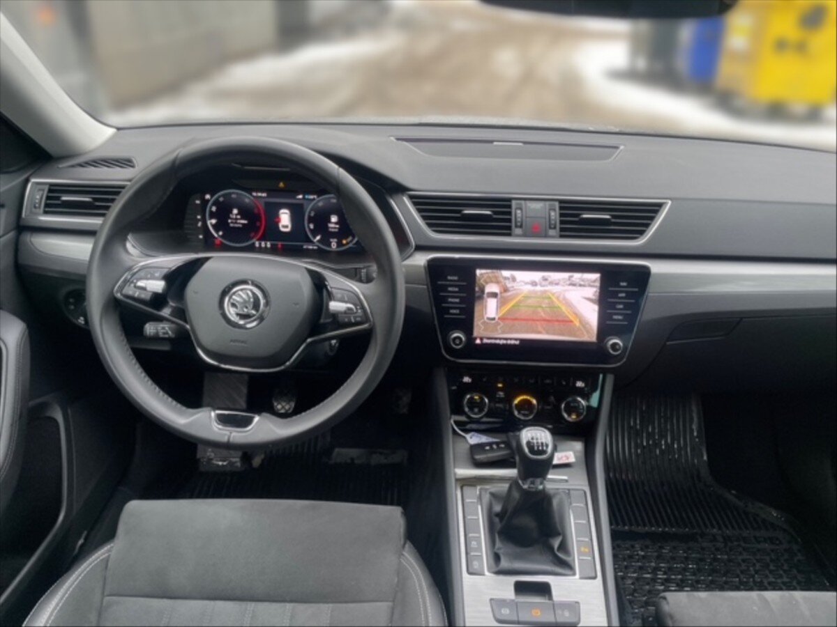 Škoda Superb Kombi 2,0 l 110 kw