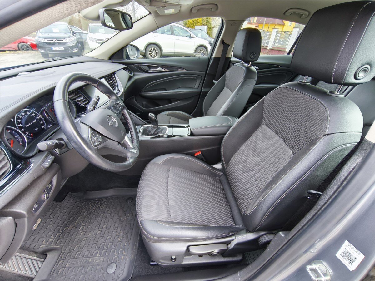 Opel Insignia Hatchback 2,0 l 125 kw