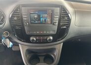 Mercedes-Benz Vito 13