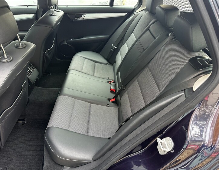 Mercedes-Benz Třídy C 11