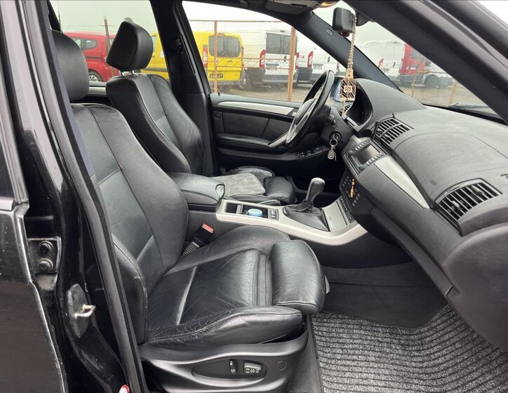 BMW X5 SUV / Terénní 2,9 l 135 kw