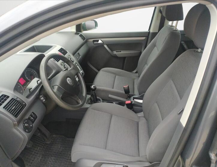 Volkswagen Touran 17