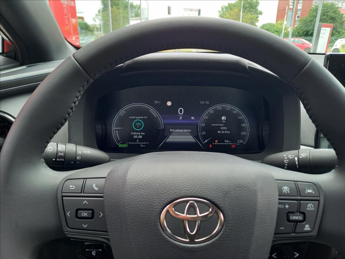 Toyota C-HR Hatchback 1,8 l 103 kw