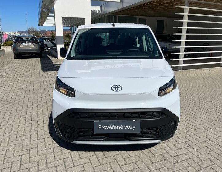 Toyota ProAce City Verso MPV 1,5 l 75 kw