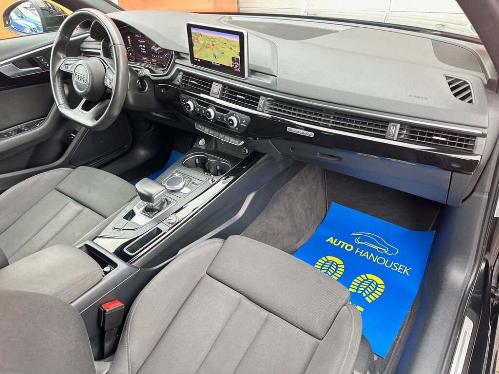 Audi A4 Kombi 2,0 l 140 kw