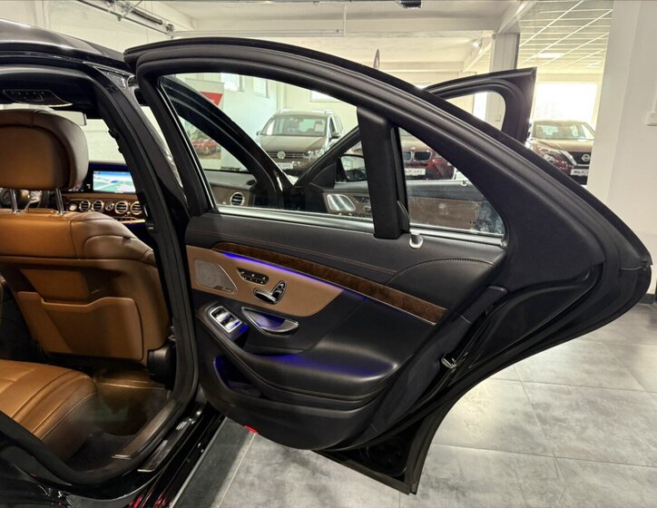 Mercedes-Benz Třídy S Sedan / Limuzína 2,9 l 250 kw