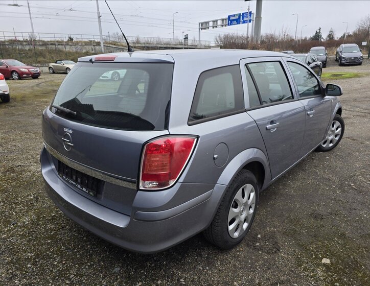 Opel Astra Kombi 1,6 l 85 kw