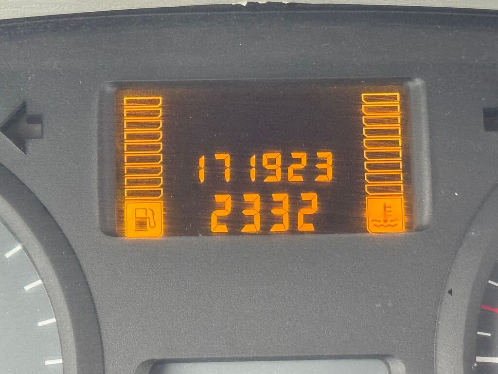 Opel Vivaro VAN / Minibus 2,0 l 84 kw