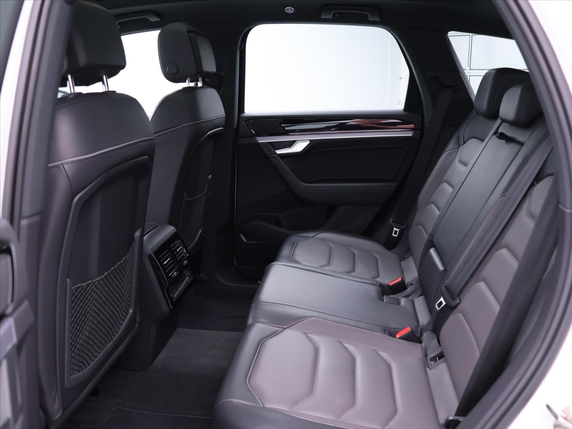 Volkswagen Touareg SUV 3,0 l 170 kw